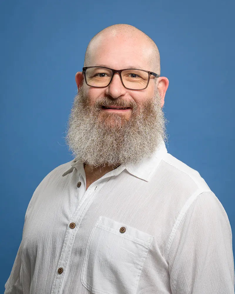Portrait of Myron Chadowitz of Koke Printing.